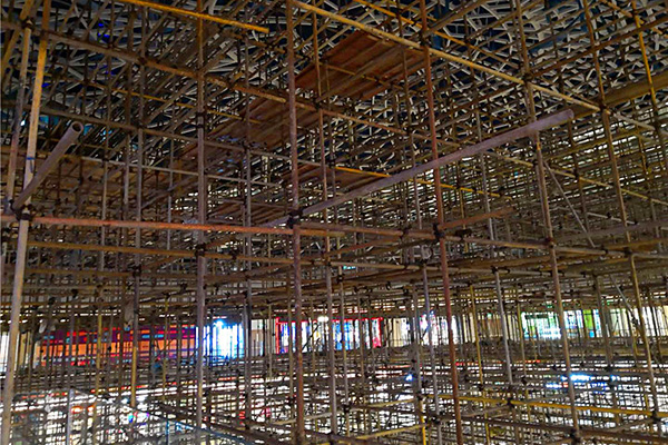 苏宁广场中庭钢结构工程